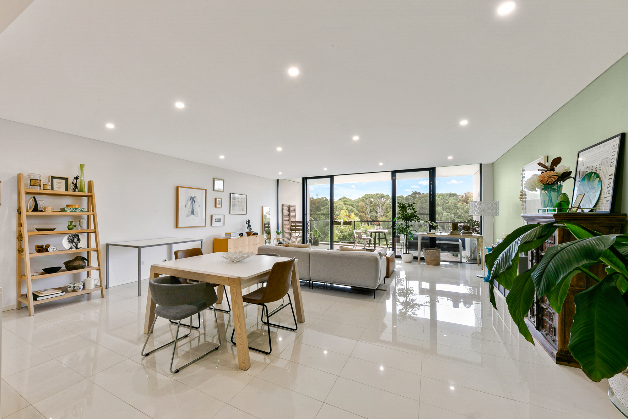 3 Bedrooms, Apartment, For Sale, Caddies Boulevard, 2 Bathrooms, Listing ID 1536, Rouse Hill, NSW, Australia,