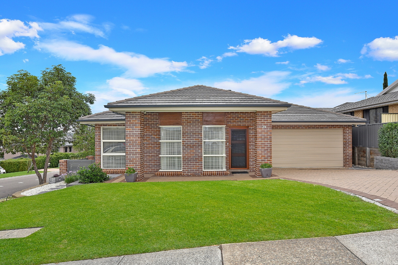 3 Rooms, House, Sold , Rosebery Road, 2 Bathrooms, Listing ID 1219, Kellyville, NSW, Australia,