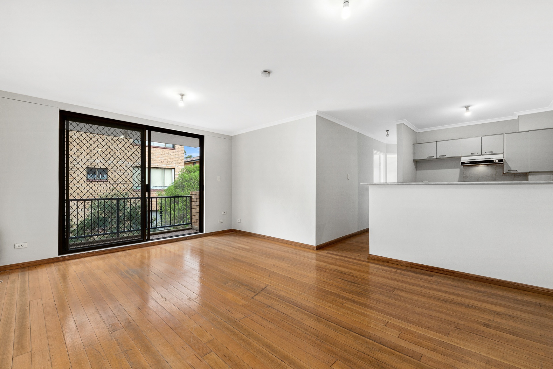2 Bedrooms, Apartment, Sold , Griffiths Street , 1 Bathrooms, Listing ID 1266, Blacktown, NSW, Australia,