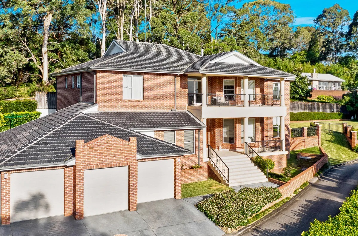 5 Rooms, House, For Sale, Old Castle Hill Road , 3 Bathrooms, Listing ID 1520, Sydney, Castle Hill , Australia, 2154,