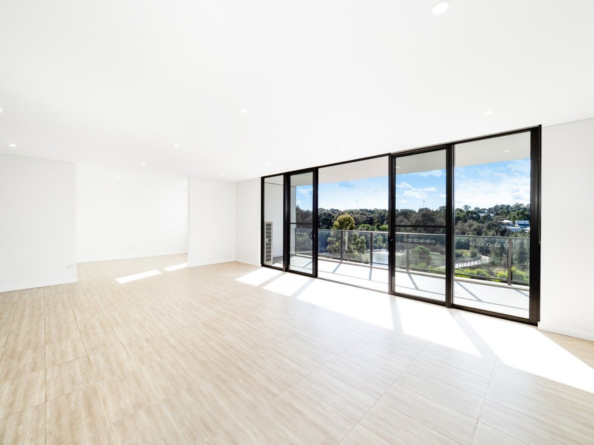 3 Bedrooms, Apartment, Sold , Caddies Boulevard , 2 Bathrooms, Listing ID 1584, Rouse hill, NSW, Australia, 2155,
