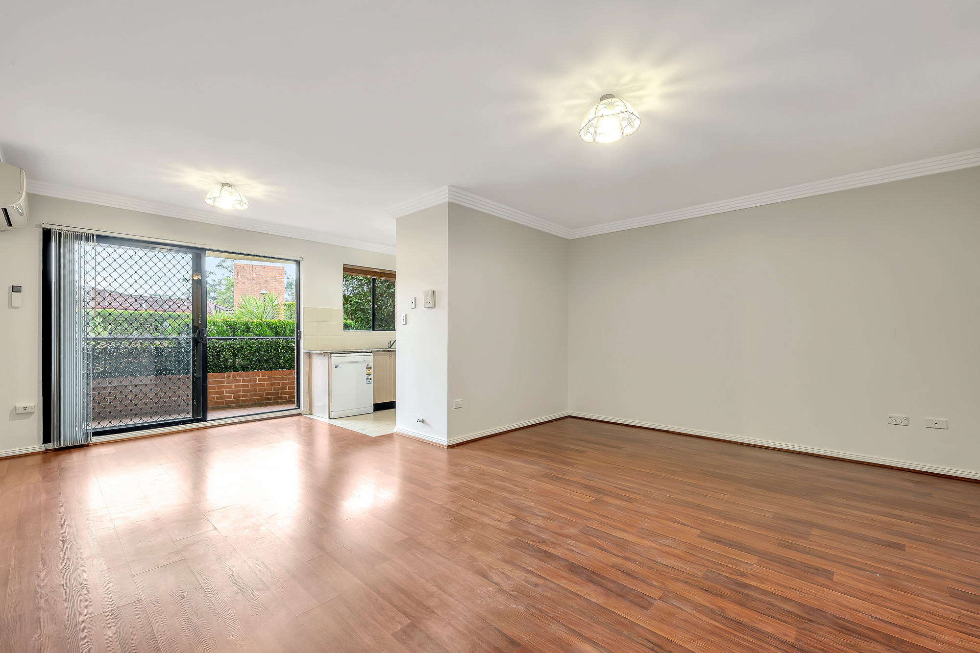3 Bedrooms, Apartment, Leased, Dobson Crescent, 2 Bathrooms, Listing ID 1627, Baulkham Hills, NSW, Australia, 2145,